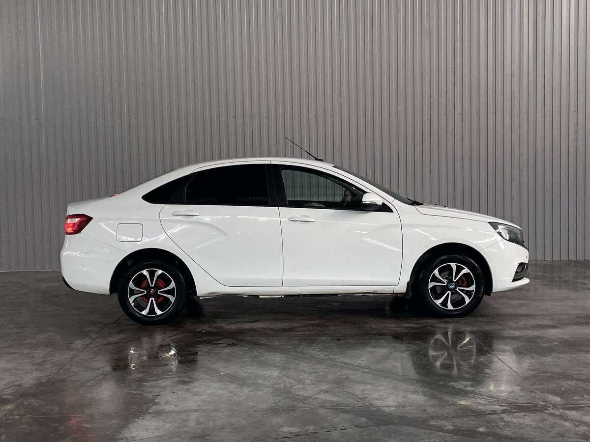 Lada Vesta