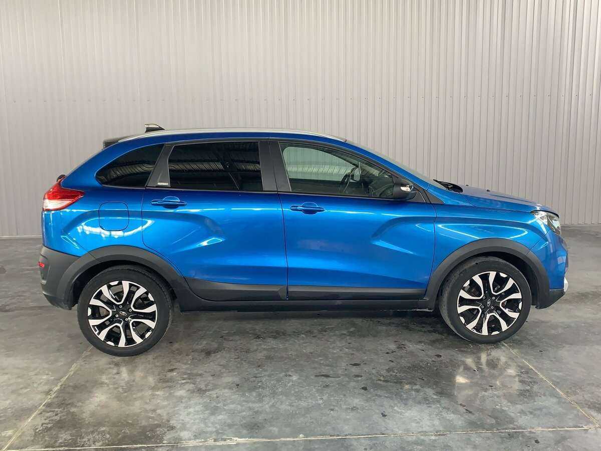 Lada XRAY