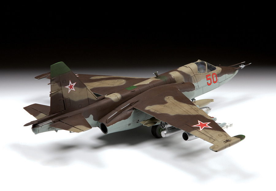 Советский штурмовик Су-25