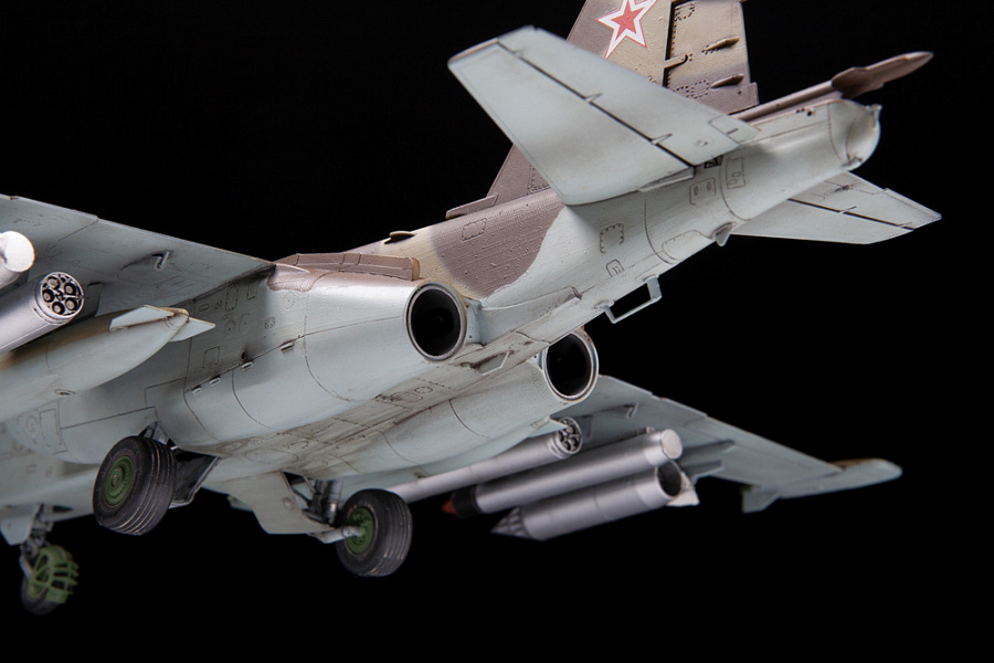 Советский штурмовик Су-25