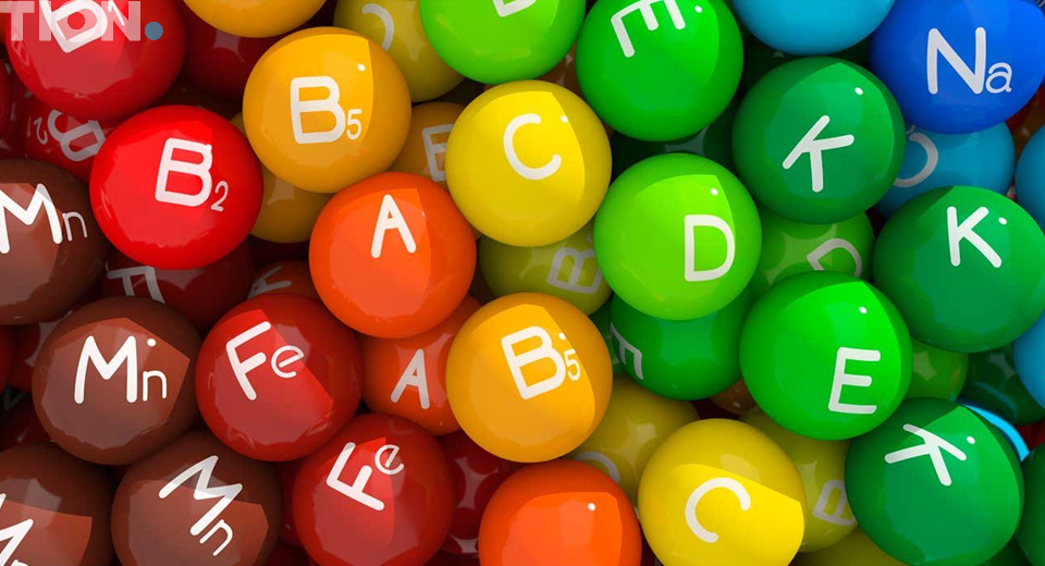 Какие витамины пить зимой детям и взрослым