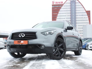 Infiniti QX70