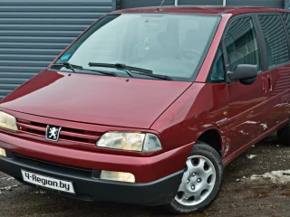 Peugeot 806