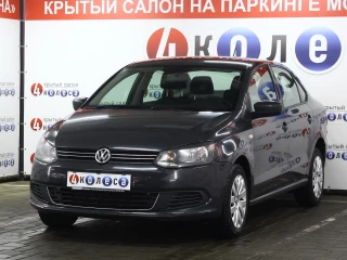 Volkswagen Polo Sedan
