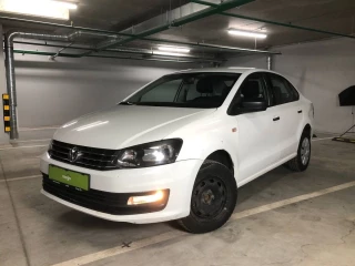 Volkswagen Polo Sedan