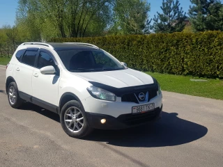 Nissan Qashqai+2