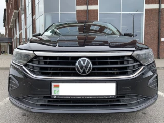 Volkswagen Polo Sedan