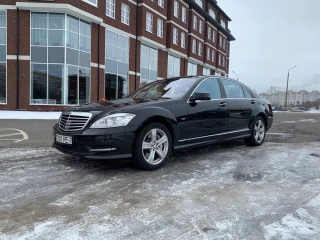 Mercedes-Benz S-Класс