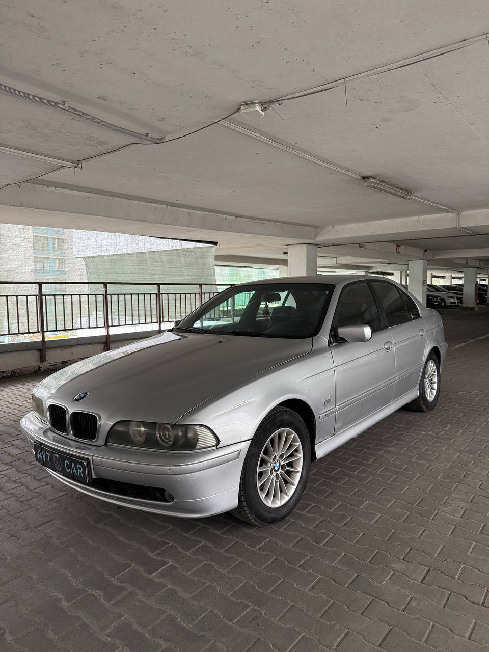 BMW 5 серия