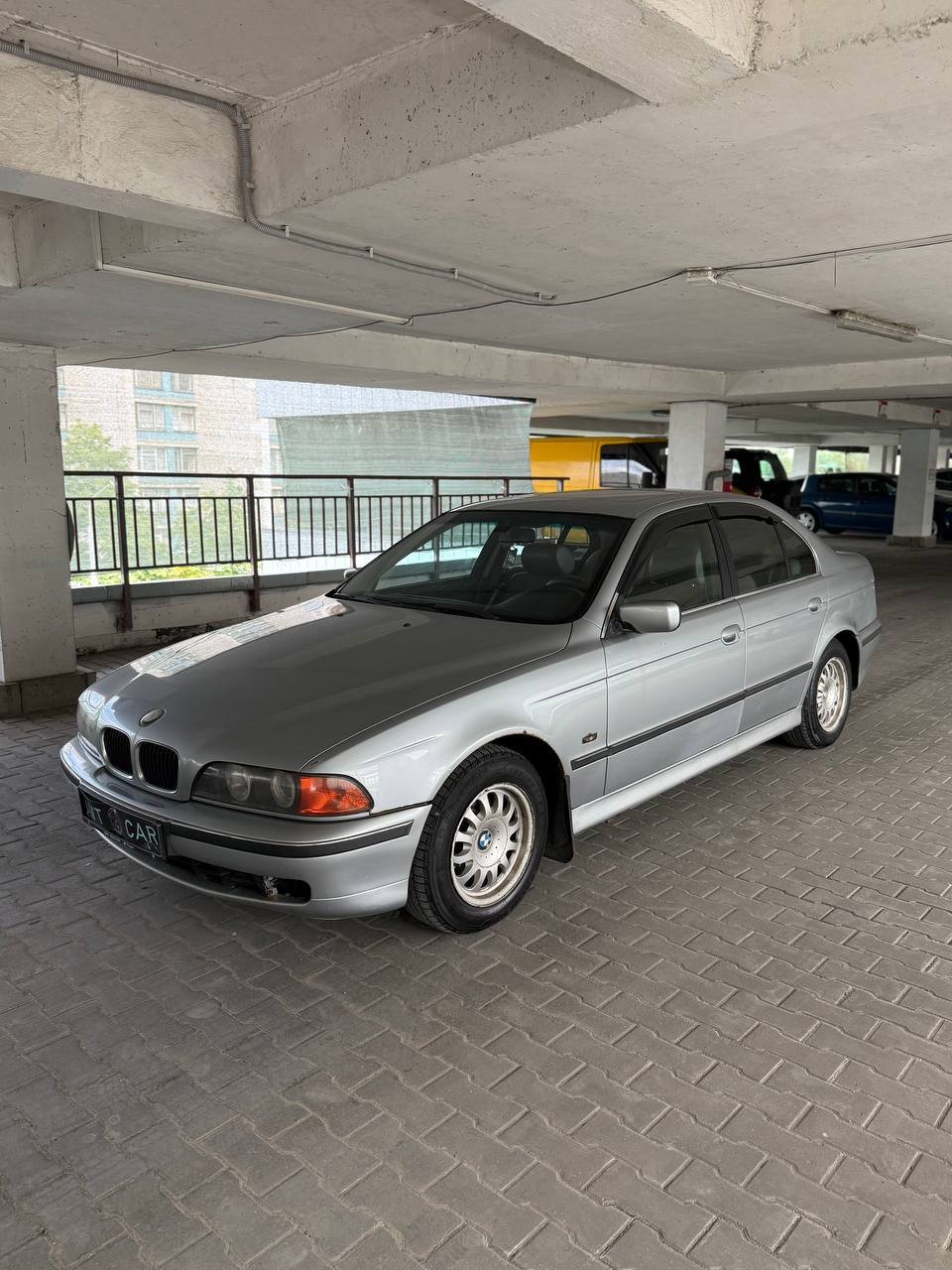 BMW 5 серия