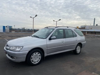 Peugeot 306