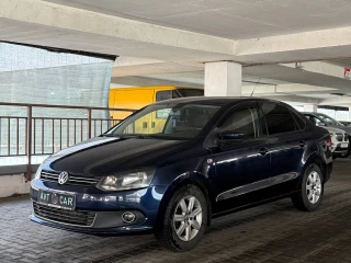 Volkswagen Polo Sedan