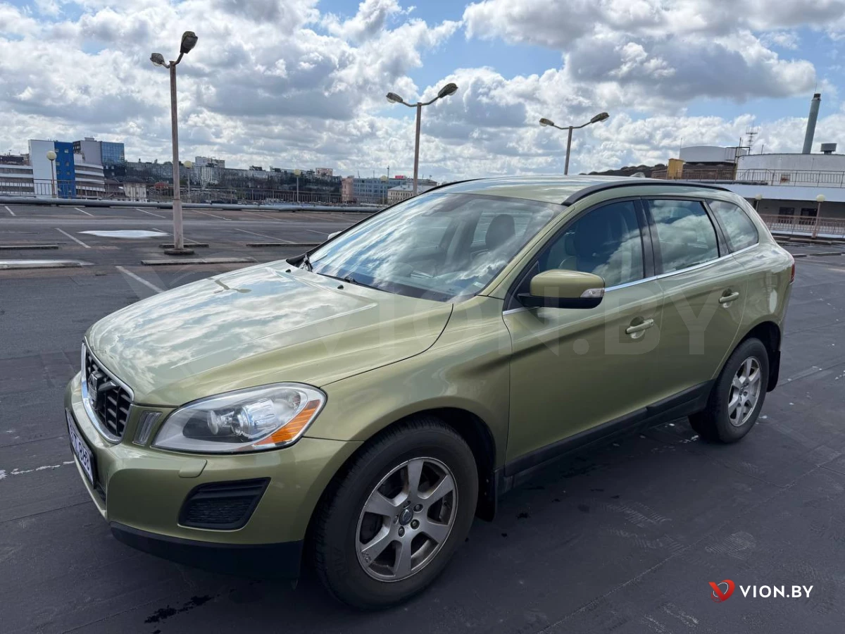 Volvo XC60 (2010)