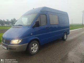 Mercedes-Benz Sprinter