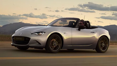 Кабриолет Mazda MX-5 начинает сезон с интересным предложением