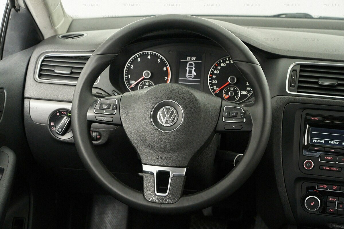 Джетта 1.4 150 л с. Руль Фольксваген Пассат СС. Руль Джетта 6. Руль VW Jetta 6 2012 года. Руль Пассат СС R-line.