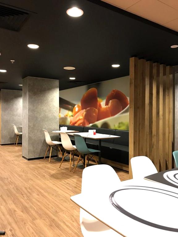 Ibis kitchen. Ресторан ibis Kitchen Москва. Ibis Kitchen Павелецкая. Ibis Маршала Рыбалко. Ресторан Ибис Китчен Маршала Рыбалко 2.