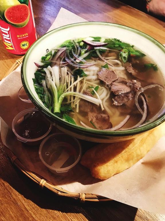 Pho viet отзывы. Pho dat Viet Химки. Pho dat Viet Вьетнамская. ФО бо том ям. ФО бо Пушечная.