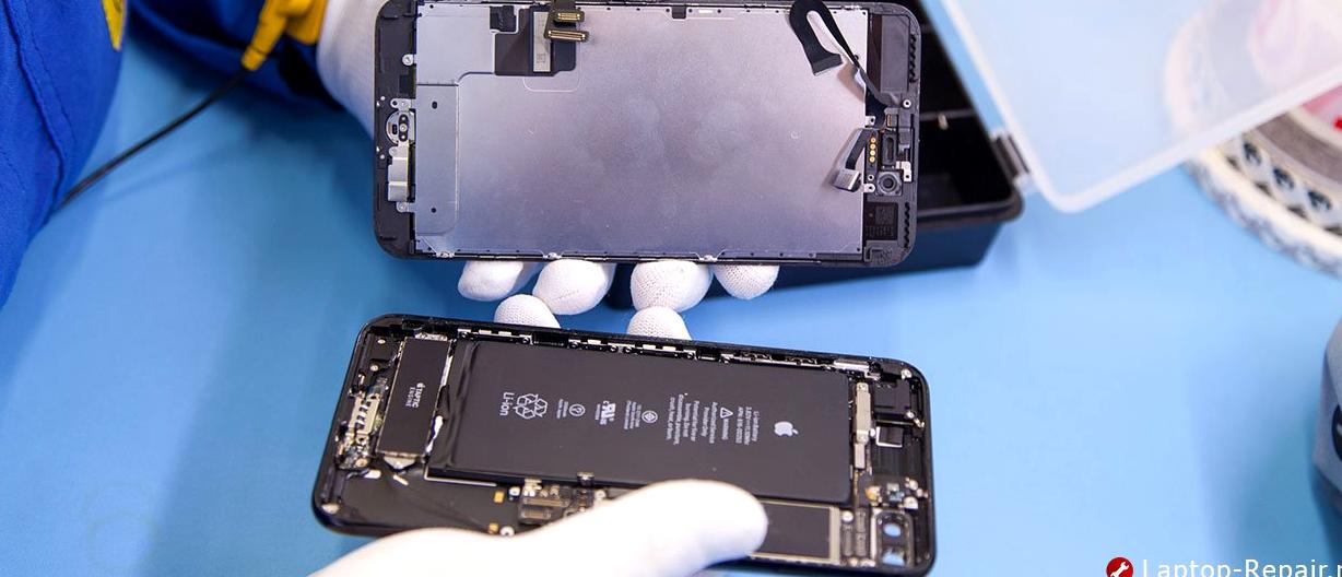 Ремонт замена дисплея. Ремонт iphone. Сложный ремонт iphone. Ремонт iphone 7 в Москве. Iphone x Repair.