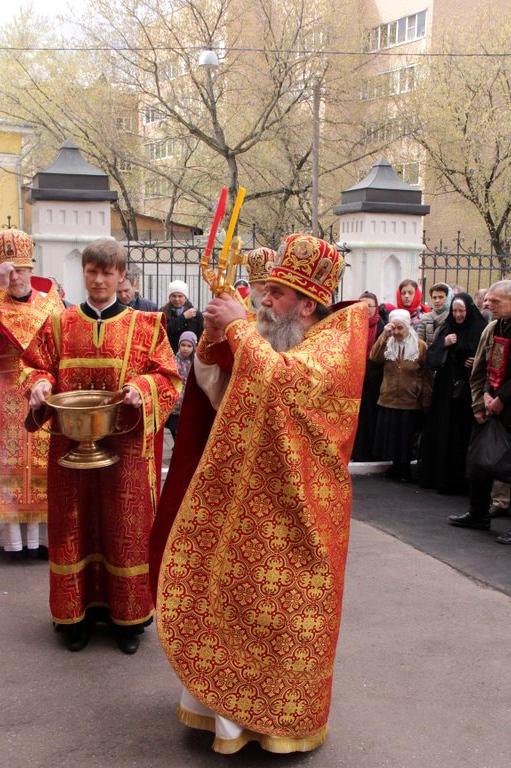 Изображение №2 компании Храм святого апостола Иакова Заведеева в Казенной слободе