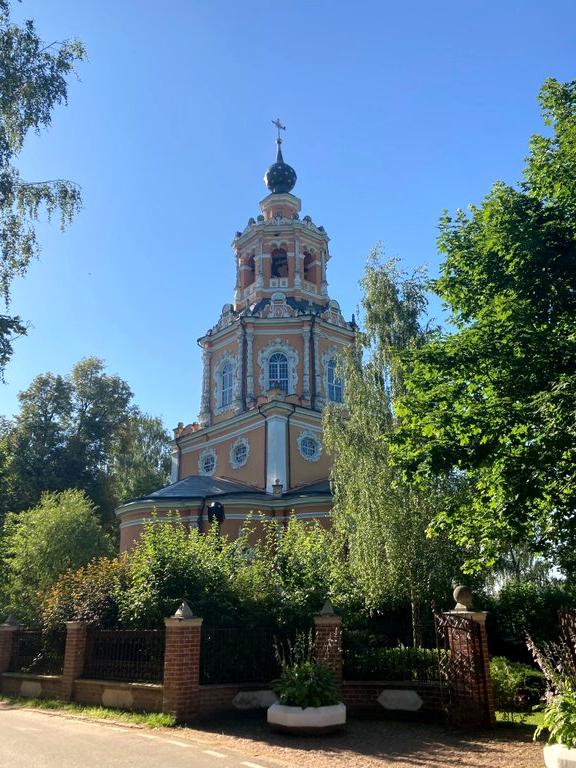 Церковь Спаса Всемилостивого в Клементьево