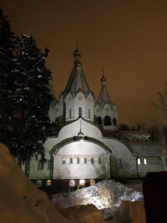 Изображение №1 компании Святых новомучеников и исповедников Российских в Бутово