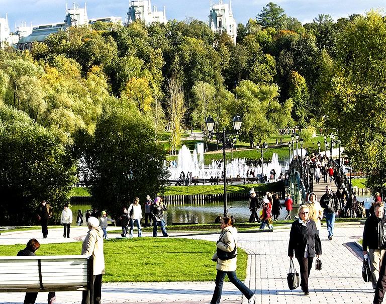 Компания царицыно. Парк Орехово Москва. Галерея парк Москва. Элит парк галерея. Галереи в парках.