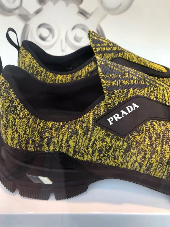 Изображение №9 компании Prada