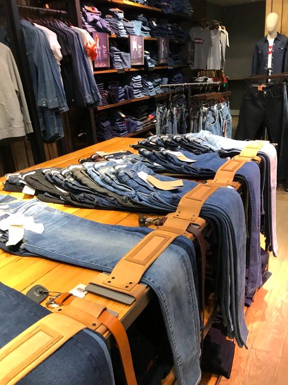 Изображение №3 компании Levi's