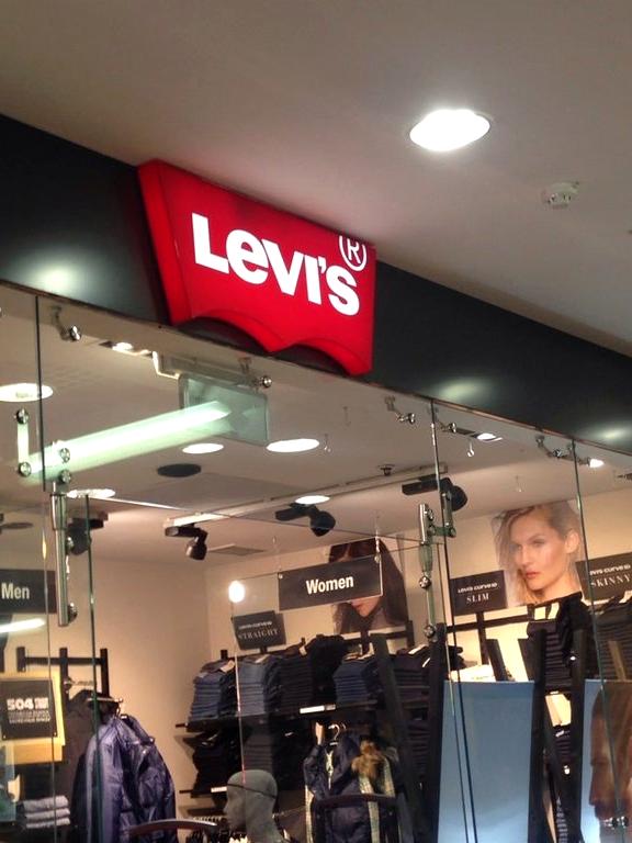 Изображение №1 компании Levi's