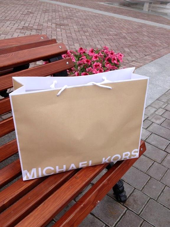 Изображение №14 компании Michael Kors