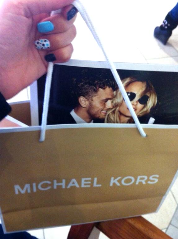 Изображение №2 компании Michael Kors