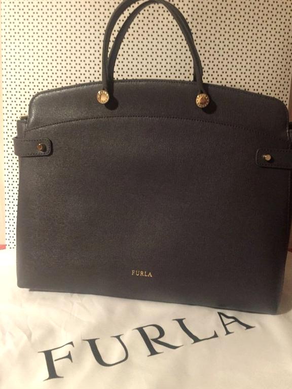 Изображение №2 компании Furla