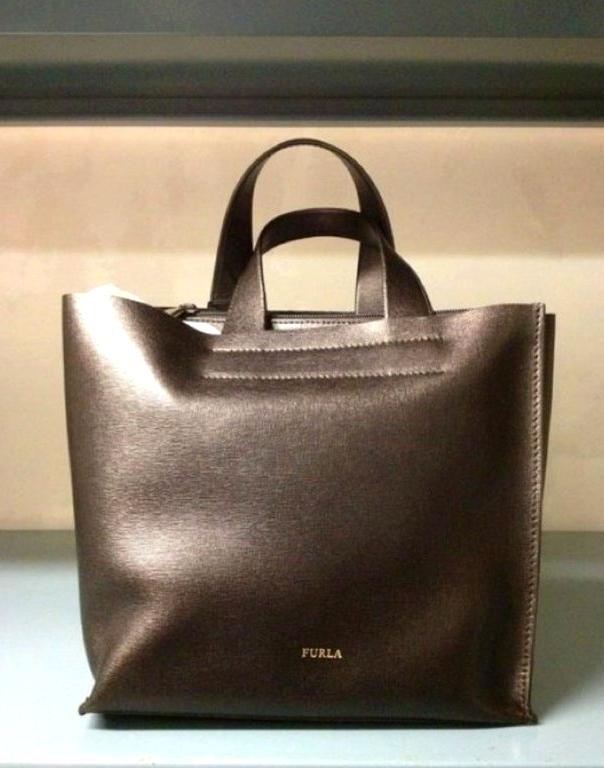 Изображение №3 компании Furla