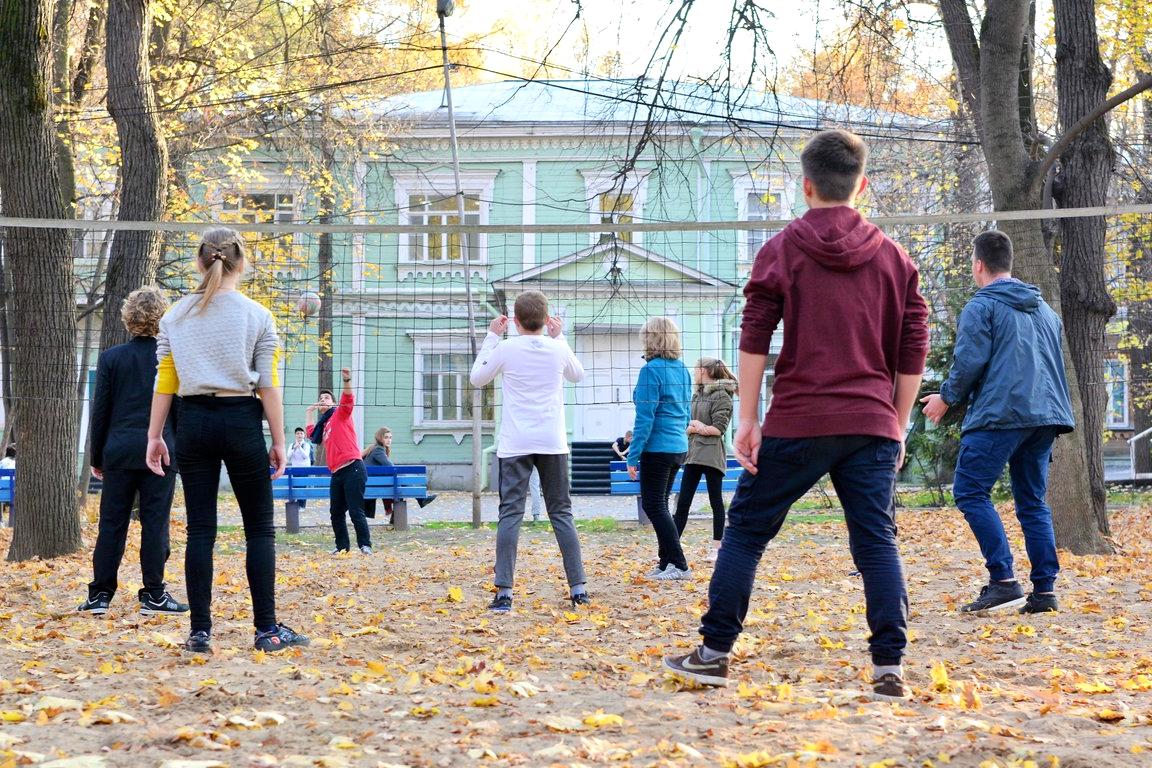 Изображение №4 компании Средняя школа на метро Сокольники