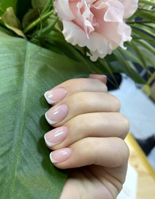 Изображение №4 компании Royal Nails