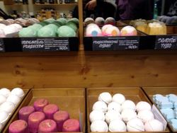 Изображение №2 компании Магазин косметики ручной работы Lush