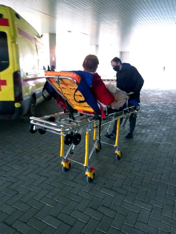 Изображение №3 компании Служба перевозки лежачих больных на улице Красных Партизан