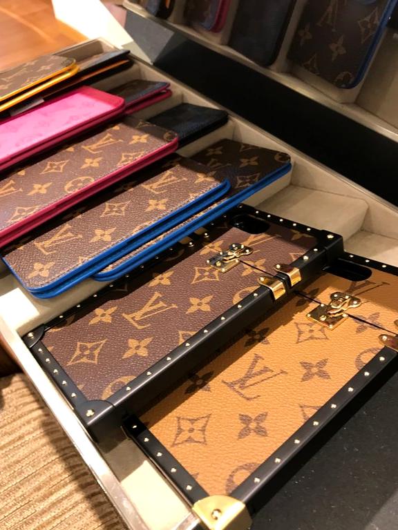 Изображение №1 компании Louis Vuitton