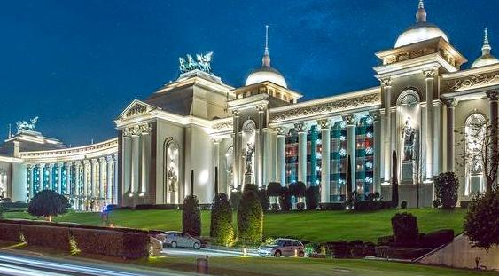 Изображение №9 компании Банкетный зал в отеле RIXOS Красная Поляна