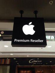 Изображение №2 компании Официальный партнер Apple re:Store