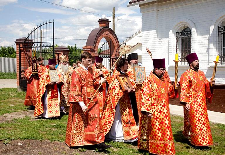 Изображение №4 компании Храм в честь Владимирской иконы Божией Матери