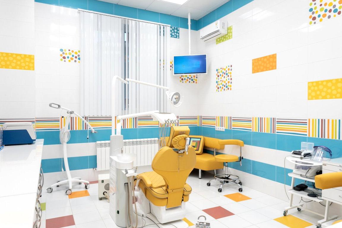 Изображение №9 компании Семейная стоматологическая клиника на улице Аношкина, 10