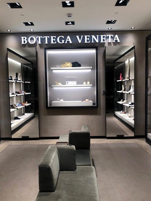 Изображение №18 компании Bottega Veneta