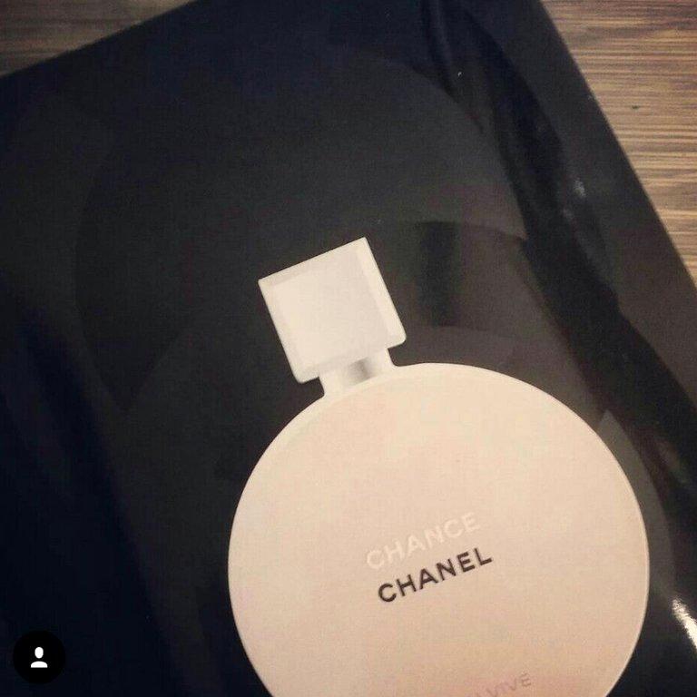Изображение №3 компании Chanel