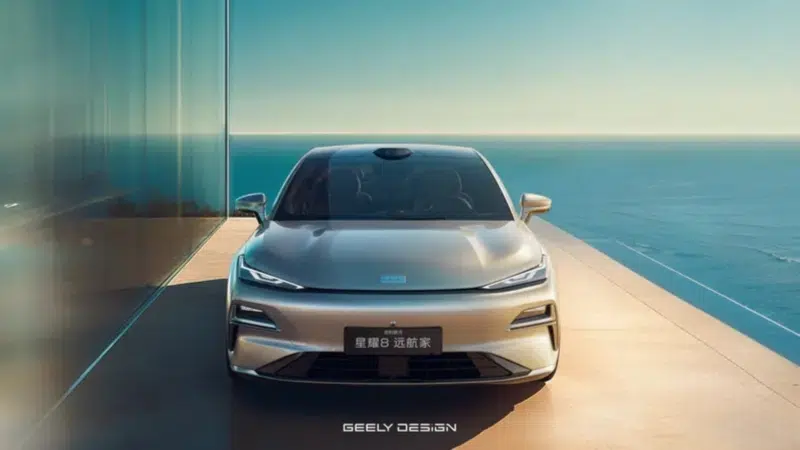 Geely Galaxy Starshine 8 представлен с аккумулятором Gen2 Golden и запасом хода 1725 км