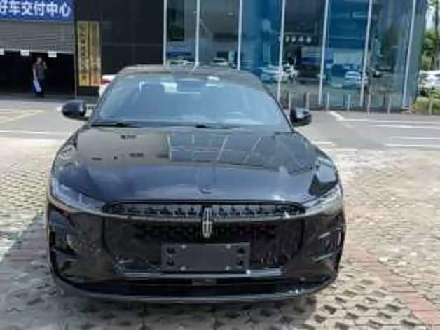 Lincoln MKZ 2025 2L — из Китая под ключ