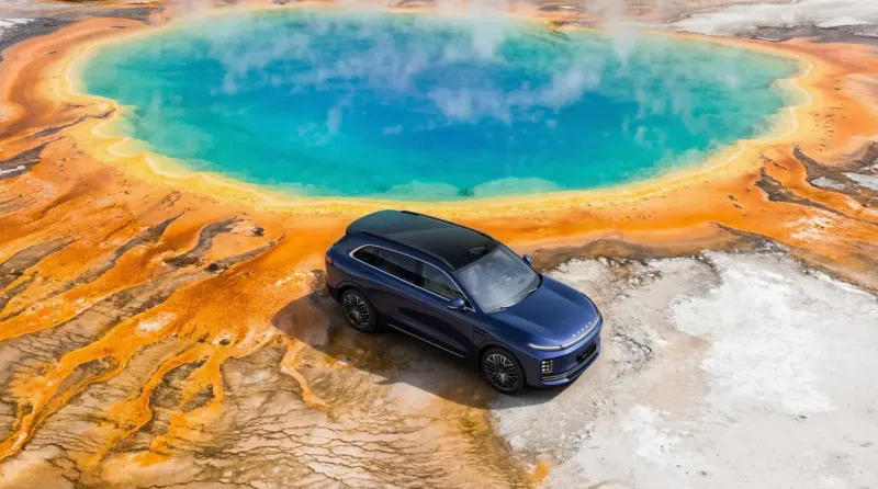 Chery Exeed EX7 поступит в продажу 17 апреля с первой в мире электронной механической тормозной системой авиационного уровня.