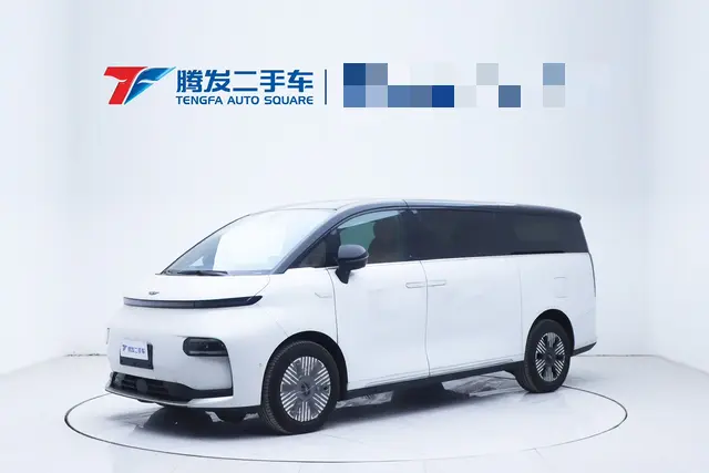 Geely Yizhen L380 2025 544 л.с. — из Китая под ключ