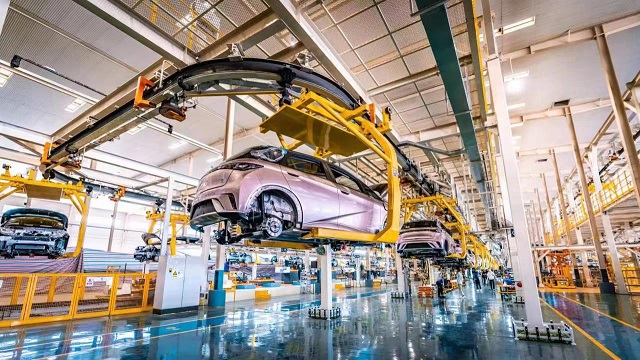В 2025 году на долю Китая придется 35,6% мирового автомобильного рынка, что является новым рекордным показателем.